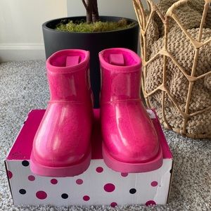 COPY - Kids Uggs CLASSIC CLEAR MINI II Waterproof Boots